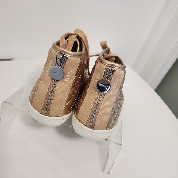 Geox Respira Rosegold Genuine Leather Sneaker shoes Sz. 9 Chic Comfy Stylish - Picture 2 of 10